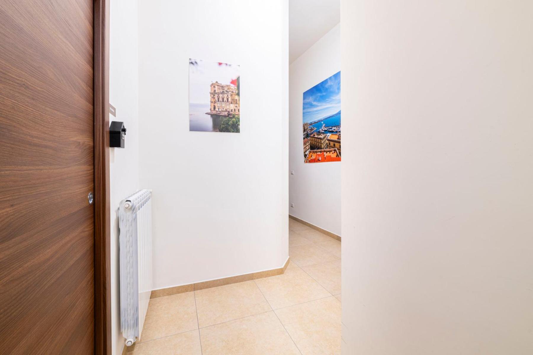 Corso 138 - Sleep & Fly - By Domusextra Bed & Breakfast Napoli Bagian luar foto