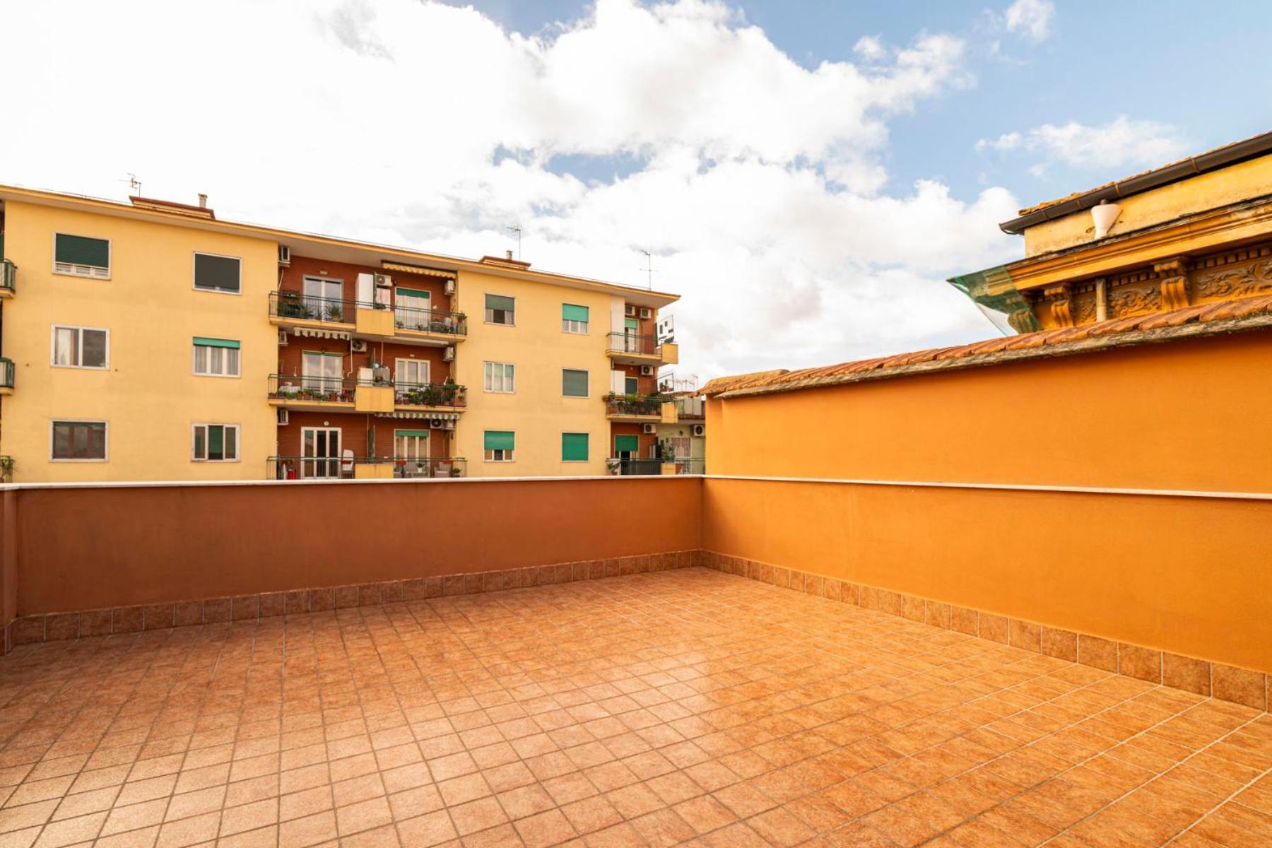 Corso 138 - Sleep & Fly - By Domusextra Bed & Breakfast Napoli Bagian luar foto