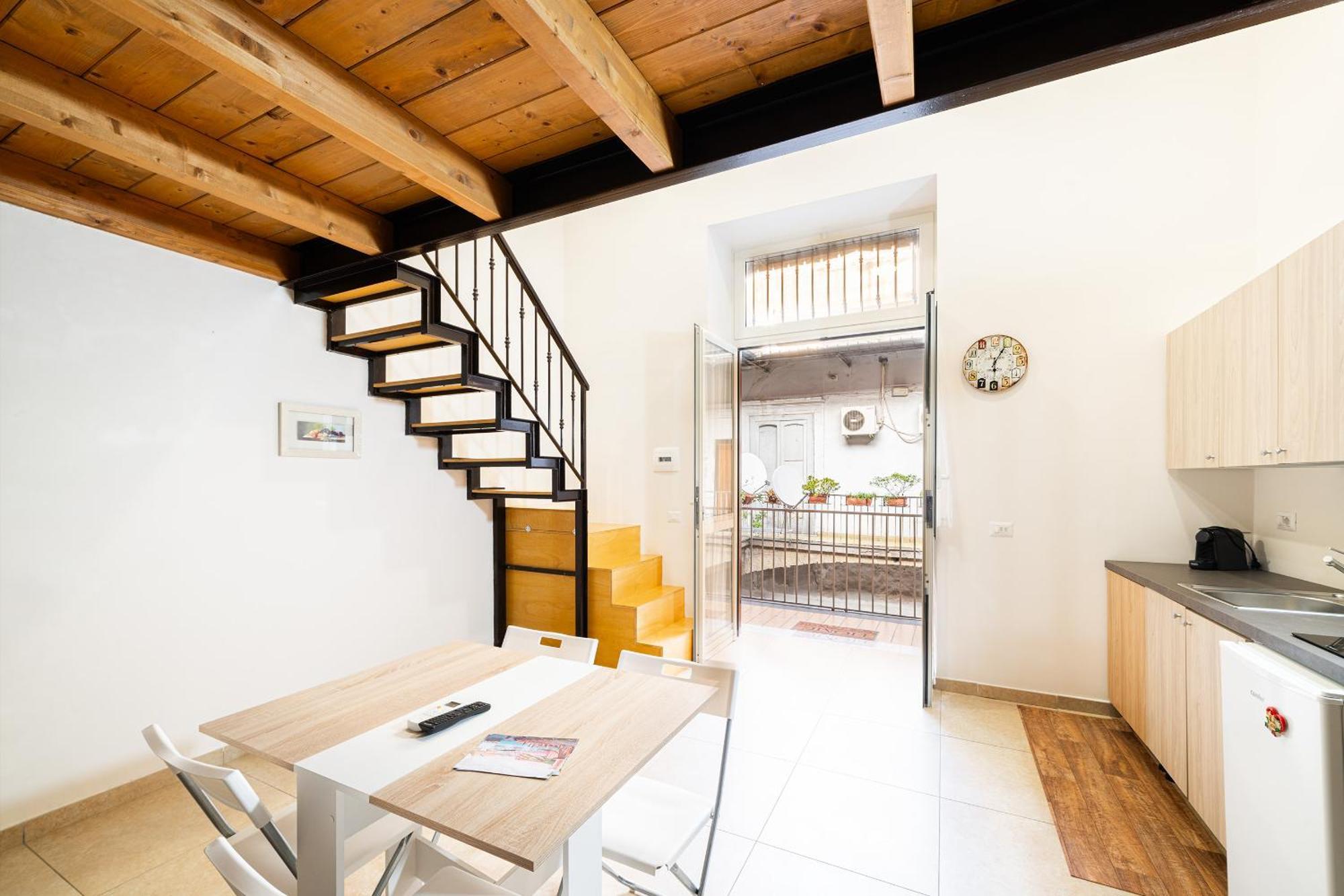 Corso 138 - Sleep & Fly - By Domusextra Bed & Breakfast Napoli Bagian luar foto