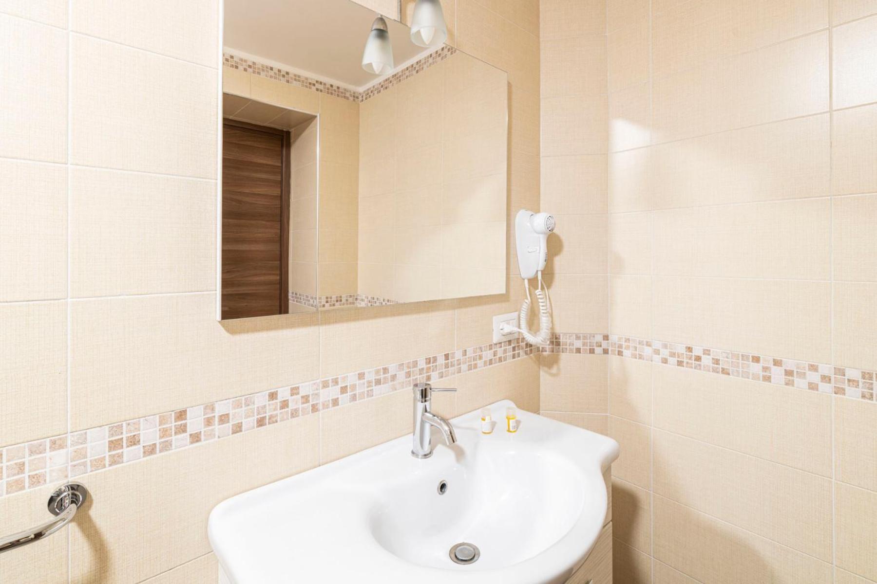 Corso 138 - Sleep & Fly - By Domusextra Bed & Breakfast Napoli Bagian luar foto