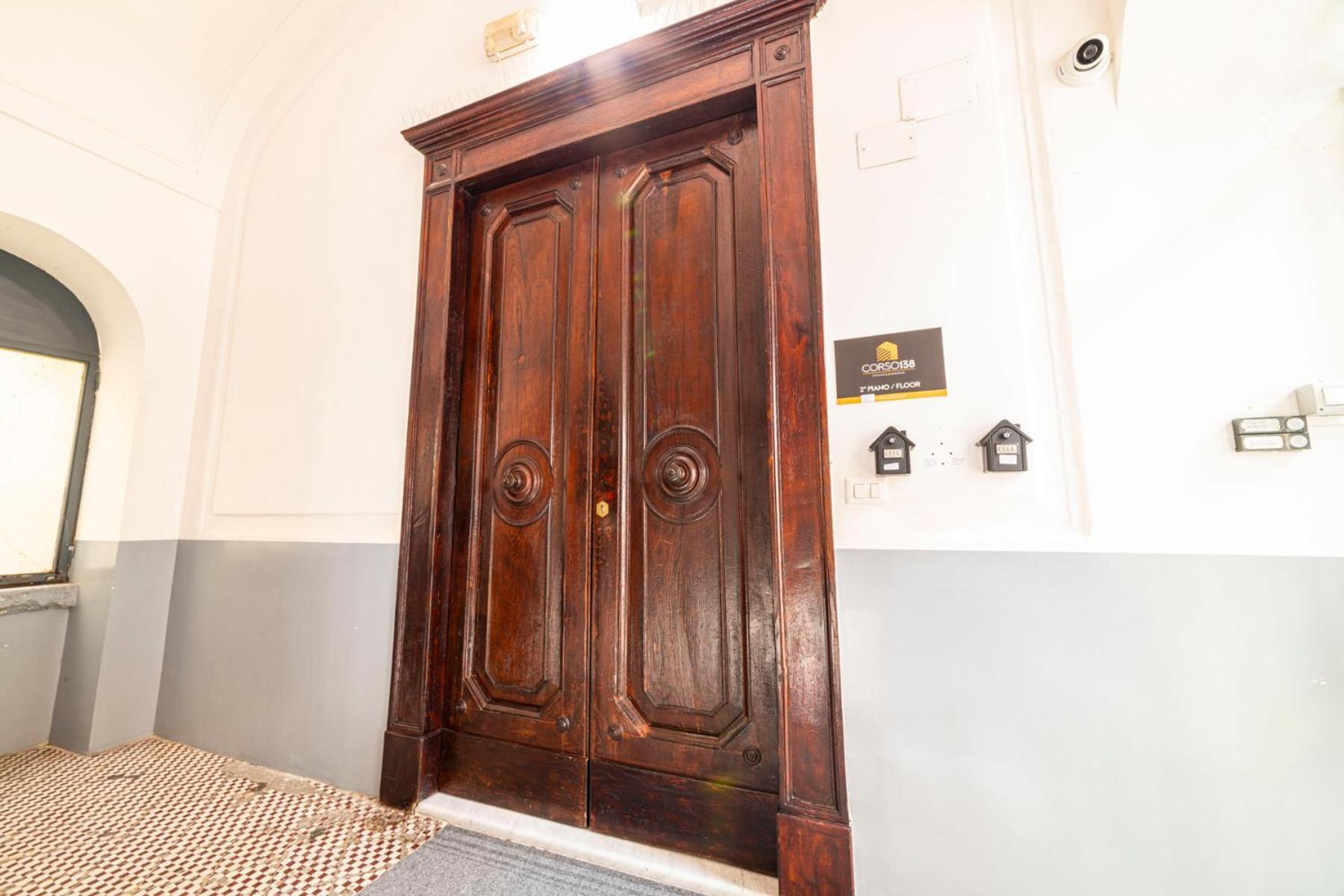 Corso 138 - Sleep & Fly - By Domusextra Bed & Breakfast Napoli Bagian luar foto