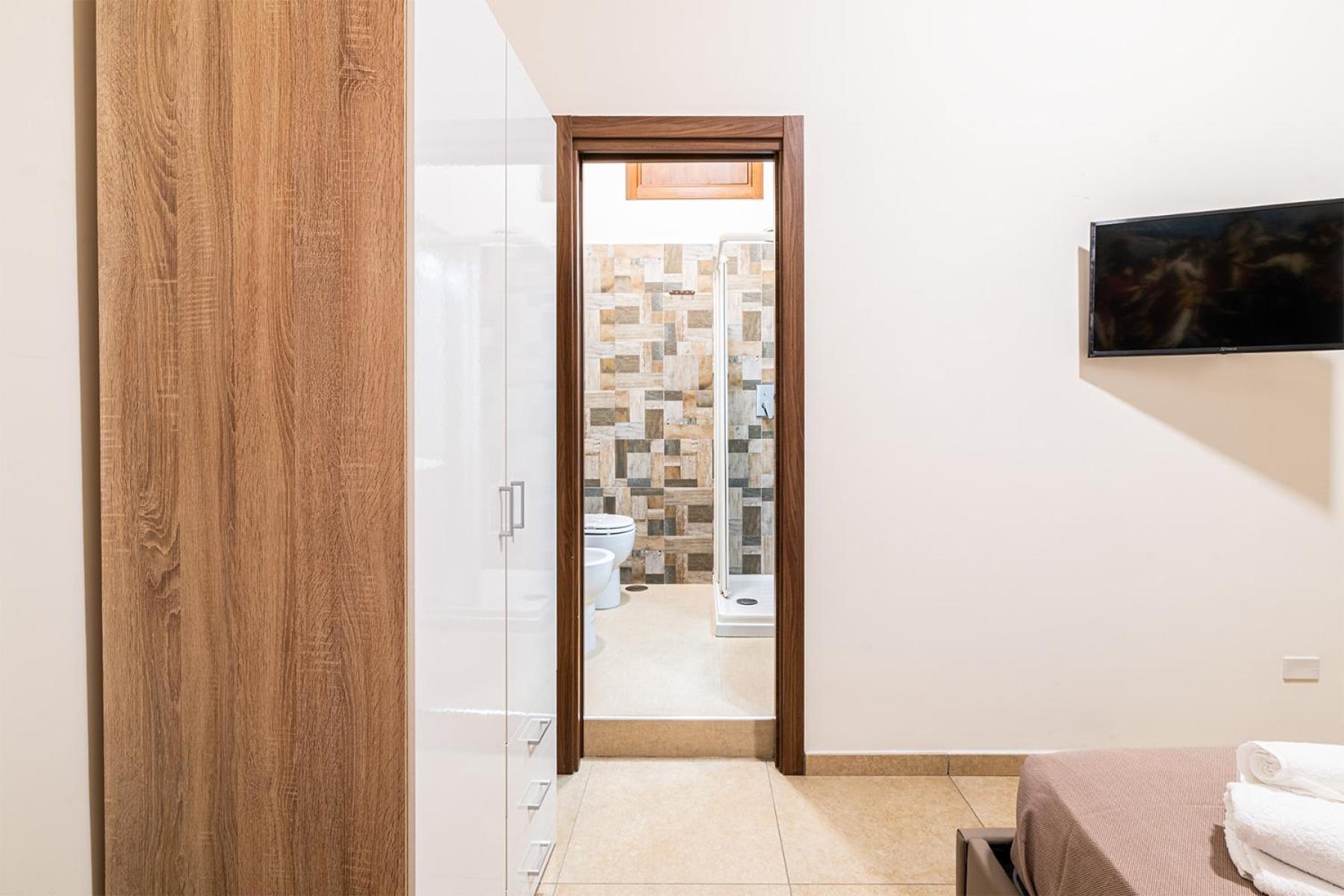 Corso 138 - Sleep & Fly - By Domusextra Bed & Breakfast Napoli Bagian luar foto